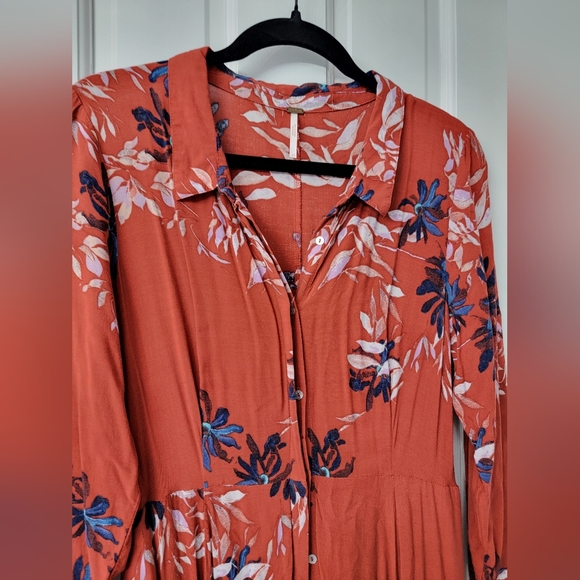 Free People After The Storm - Picture 2 of 8